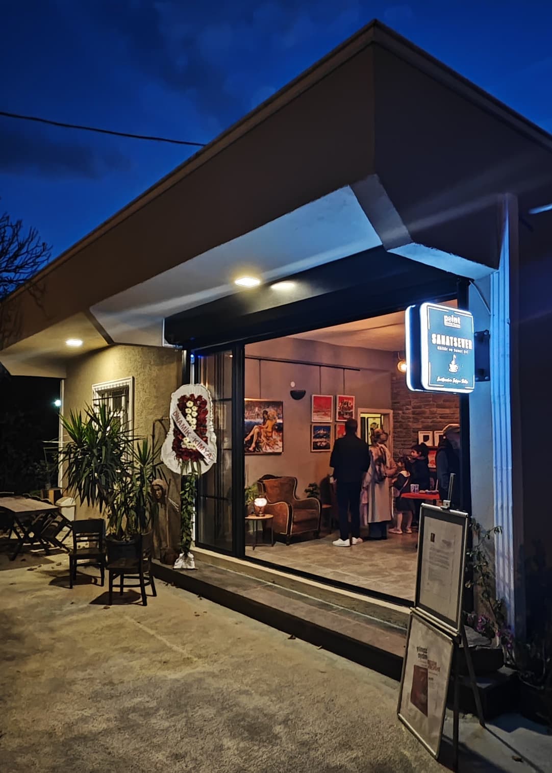 Point Kültür Sanat Merkezi, Giriş Holü