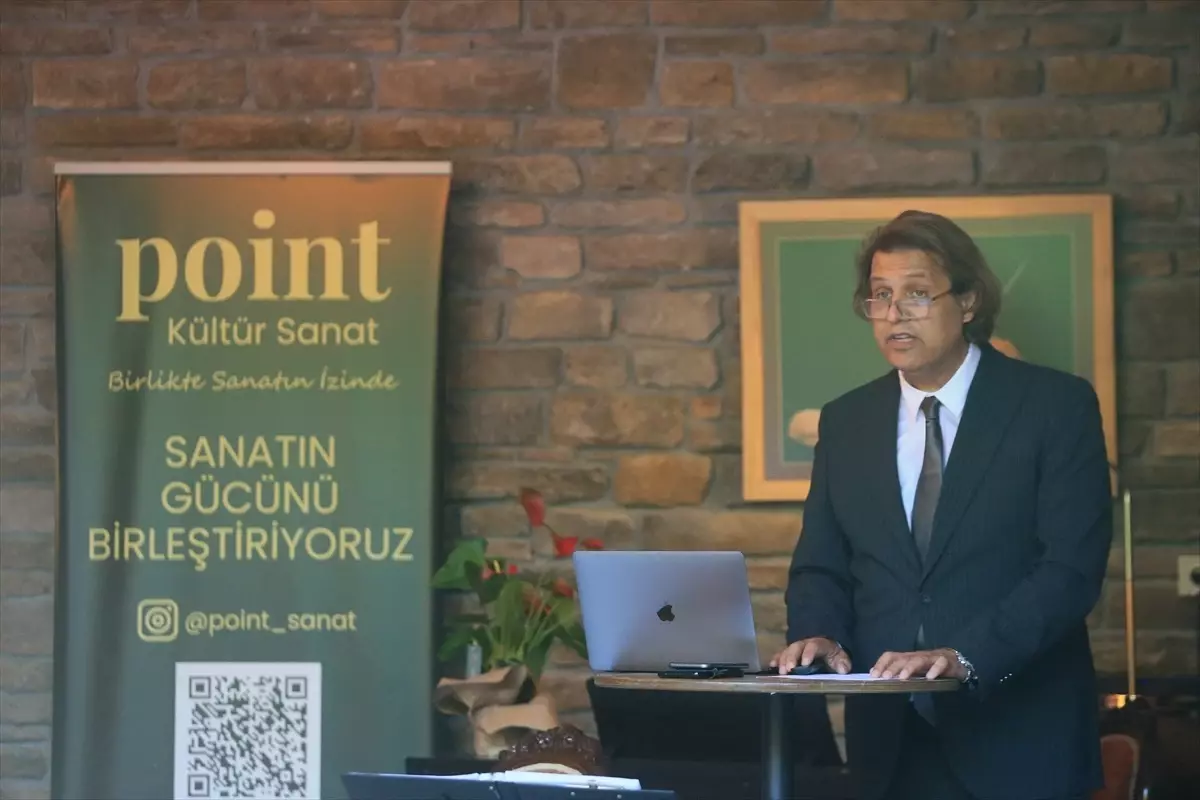 Keman Virtüözü Suna Kan'ı Anma Etkinliği Düzenlendi